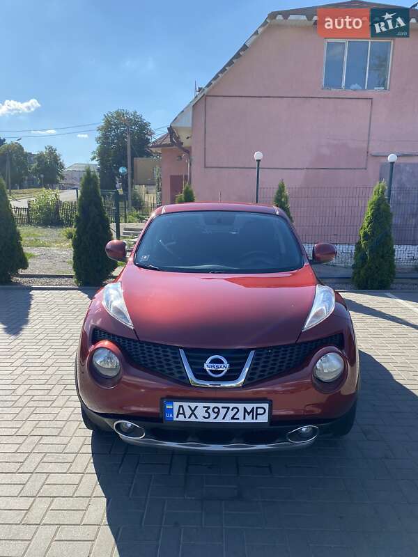 Внедорожник / Кроссовер Nissan Juke 2012 в Лозовой
