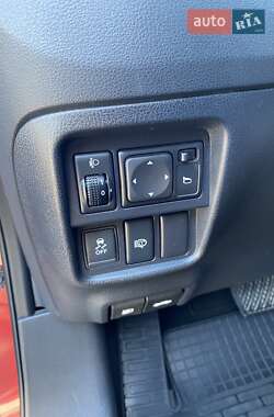 Позашляховик / Кросовер Nissan Juke 2012 в Лозовій