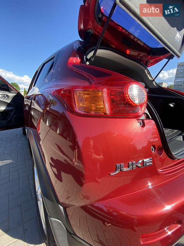 Внедорожник / Кроссовер Nissan Juke 2012 в Лозовой