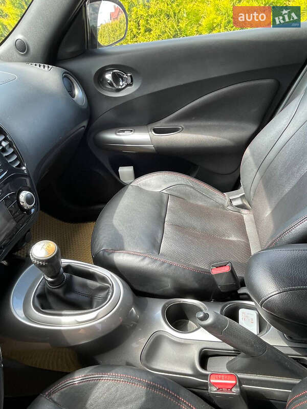 Внедорожник / Кроссовер Nissan Juke 2011 в Дублянах