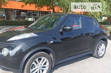 Внедорожник / Кроссовер Nissan Juke 2011 в Каменец-Подольском