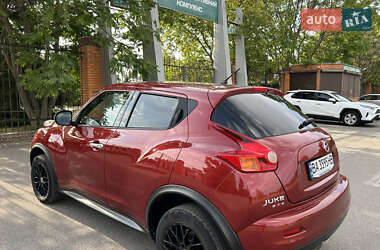 Внедорожник / Кроссовер Nissan Juke 2012 в Александрие