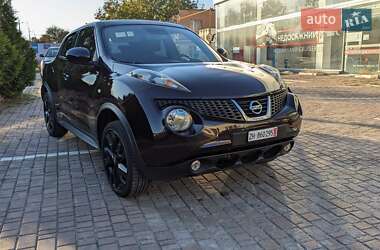 Внедорожник / Кроссовер Nissan Juke 2013 в Ровно