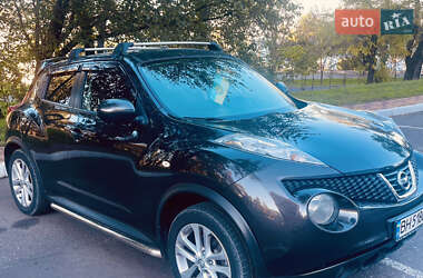 Позашляховик / Кросовер Nissan Juke 2011 в Одесі