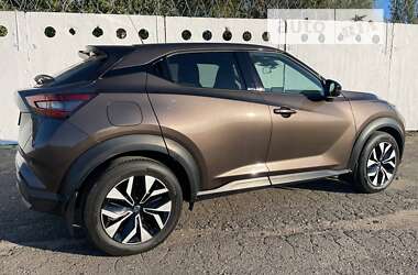 Внедорожник / Кроссовер Nissan Juke 2021 в Киеве