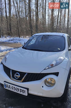 Внедорожник / Кроссовер Nissan Juke 2013 в Киеве