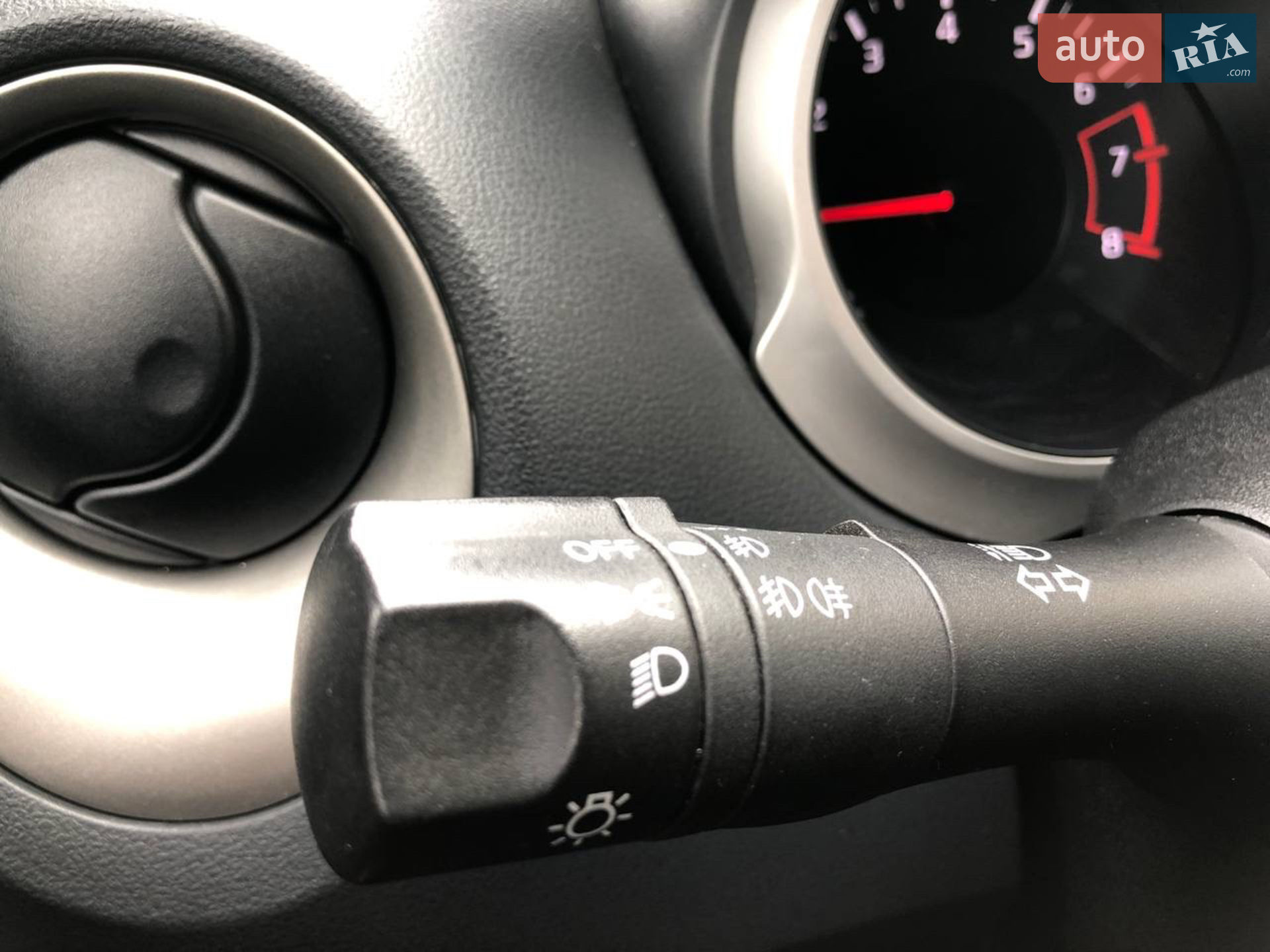 2013 Nissan Juke - мініатюра 47