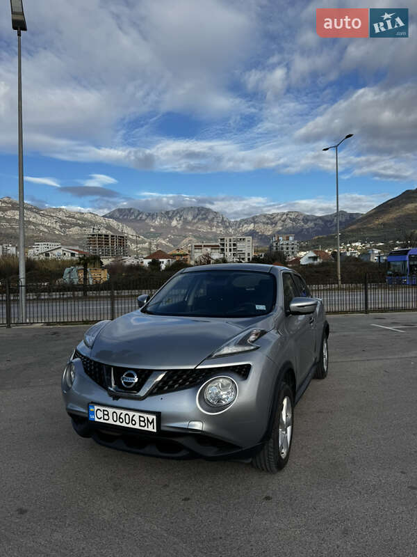 Внедорожник / Кроссовер Nissan Juke 2018 в Киеве