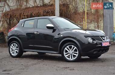 Позашляховик / Кросовер Nissan Juke 2010 в Хоролі