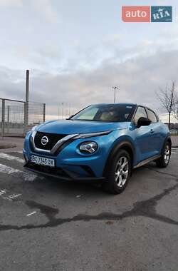 Позашляховик / Кросовер Nissan Juke 2022 в Львові