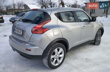 Внедорожник / Кроссовер Nissan Juke 2012 в Глухове