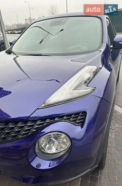 Внедорожник / Кроссовер Nissan Juke 2015 в 