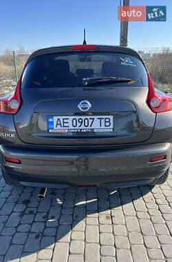 Внедорожник / Кроссовер Nissan Juke 2011 в 