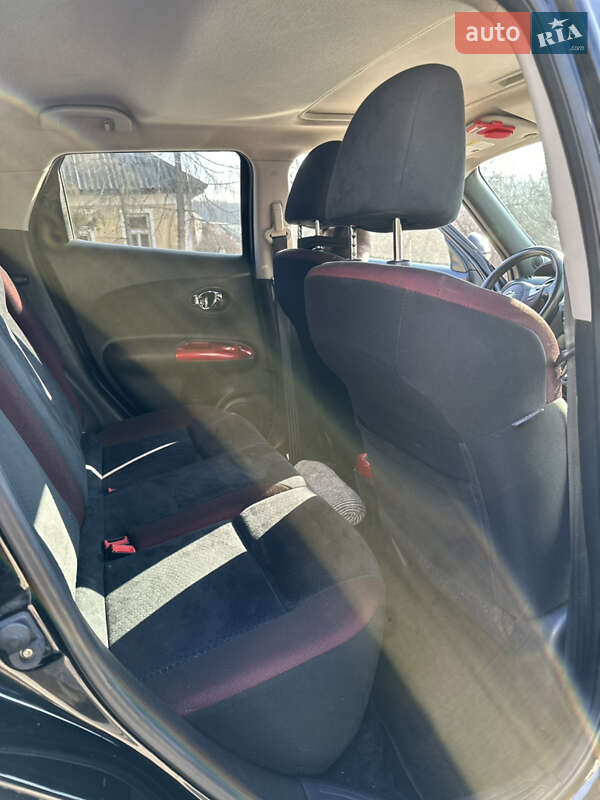 Внедорожник / Кроссовер Nissan Juke 2013 в Ужгороде фото 9 Внедорожник / Кроссовер Nissan Juke 2013 в Ужгороде
