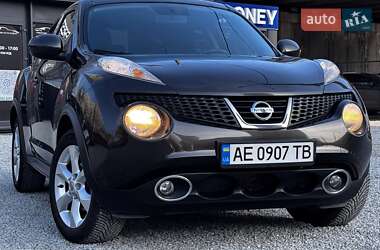 Внедорожник / Кроссовер Nissan Juke 2011 в 