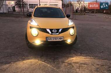 Внедорожник / Кроссовер Nissan Juke 2017 в 