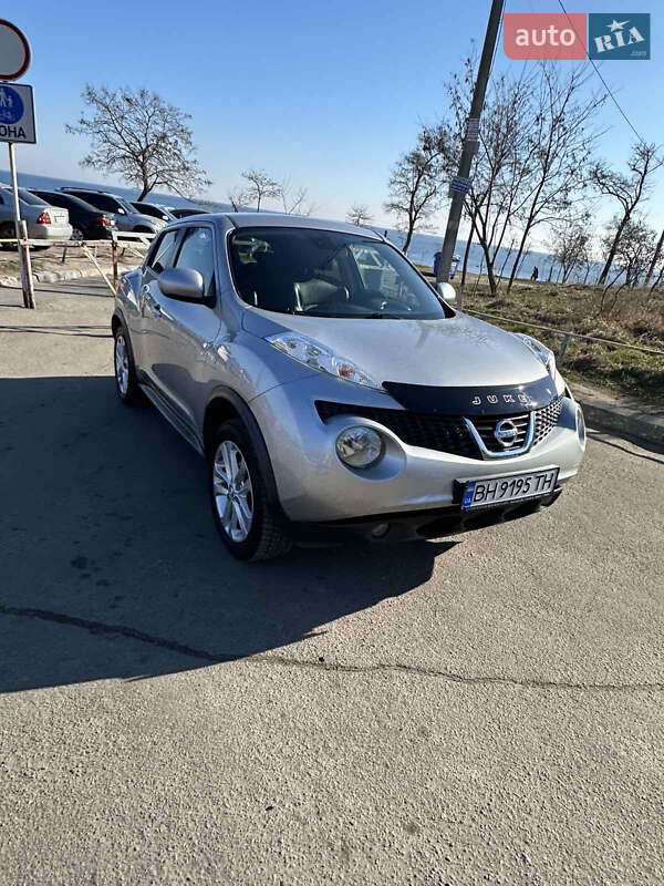 Позашляховик / Кросовер Nissan Juke 2011 в Одесі