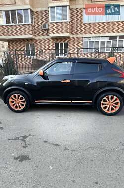 Позашляховик / Кросовер Nissan Juke 2014 в Одесі