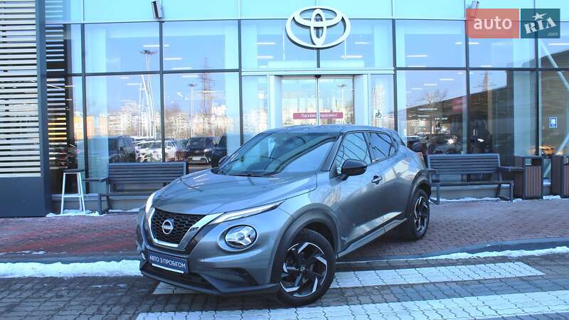 Позашляховик / Кросовер Nissan Juke 2022 в Києві