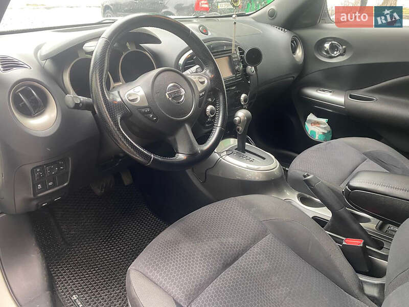 Позашляховик / Кросовер Nissan Juke 2011 в Києві