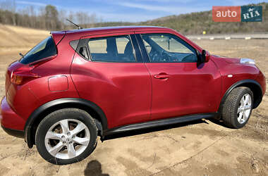 Внедорожник / Кроссовер Nissan Juke 2013 в Могилев-Подольске