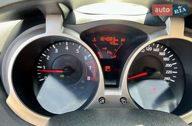 Внедорожник / Кроссовер Nissan Juke 2013 в Могилев-Подольске