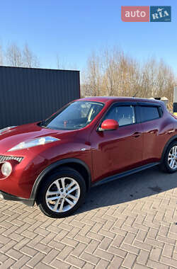 Внедорожник / Кроссовер Nissan Juke 2013 в Ровно