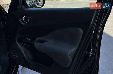 Внедорожник / Кроссовер Nissan Juke 2013 в 