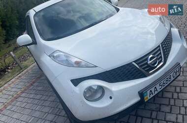 Внедорожник / Кроссовер Nissan Juke 2014 в 