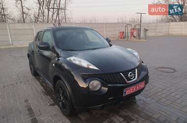Внедорожник / Кроссовер Nissan Juke 2011 в 