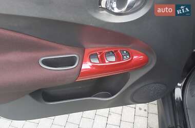 Внедорожник / Кроссовер Nissan Juke 2011 в 