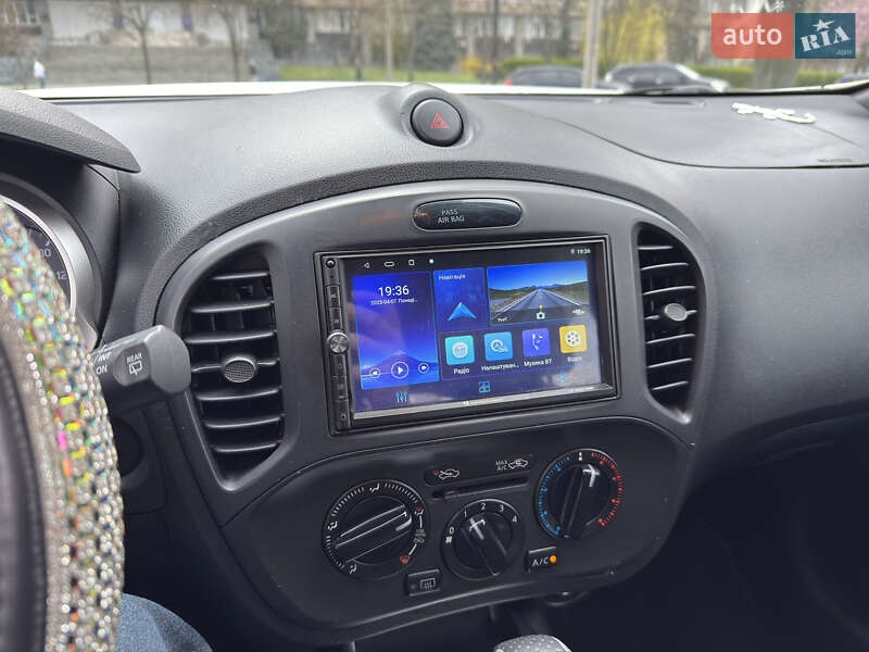 Позашляховик / Кросовер Nissan Juke 2012 в Дніпрі