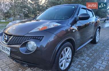Внедорожник / Кроссовер Nissan Juke 2011 в 