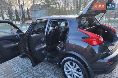 Внедорожник / Кроссовер Nissan Juke 2011 в 