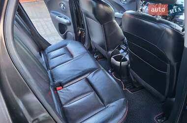 Внедорожник / Кроссовер Nissan Juke 2011 в 
