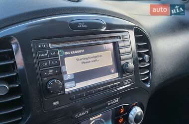 Внедорожник / Кроссовер Nissan Juke 2011 в 