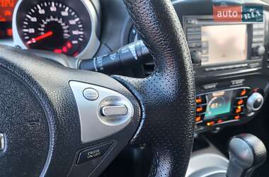 Внедорожник / Кроссовер Nissan Juke 2011 в 