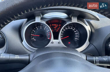 Внедорожник / Кроссовер Nissan Juke 2015 в 