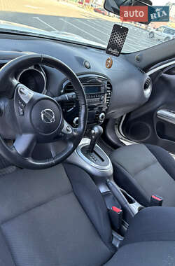 Внедорожник / Кроссовер Nissan Juke 2013 в 