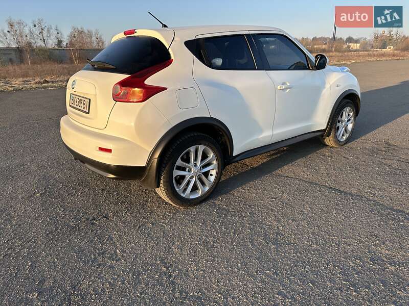 Позашляховик / Кросовер Nissan Juke 2013 в Рівному