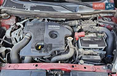 Внедорожник / Кроссовер Nissan Juke 2011 в 