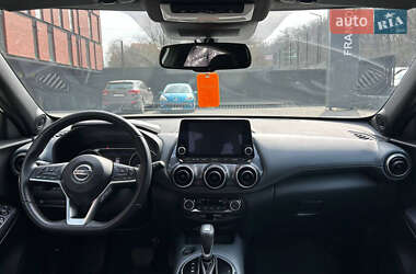 Внедорожник / Кроссовер Nissan Juke 2022 в 