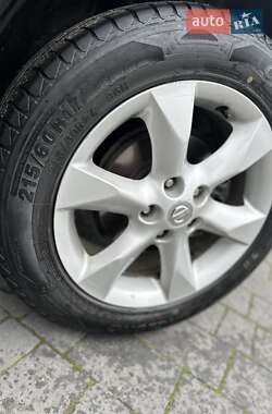 Внедорожник / Кроссовер Nissan Juke 2010 в 