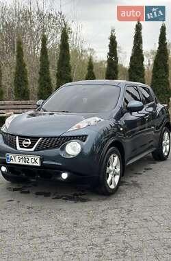 Внедорожник / Кроссовер Nissan Juke 2010 в 