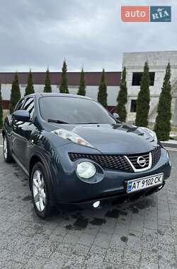 Внедорожник / Кроссовер Nissan Juke 2010 в 