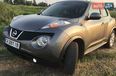 Внедорожник / Кроссовер Nissan Juke 2014 в 