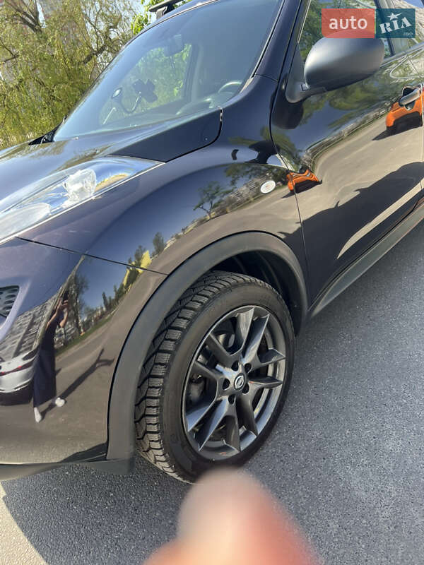 Внедорожник / Кроссовер Nissan Juke 2013 в Киеве