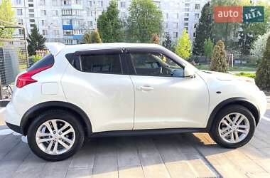 Внедорожник / Кроссовер Nissan Juke 2011 в 