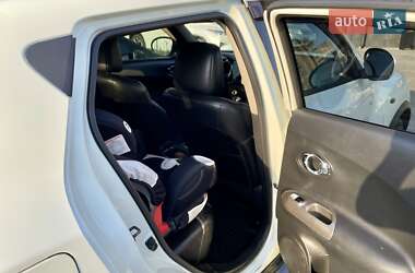 Внедорожник / Кроссовер Nissan Juke 2011 в 