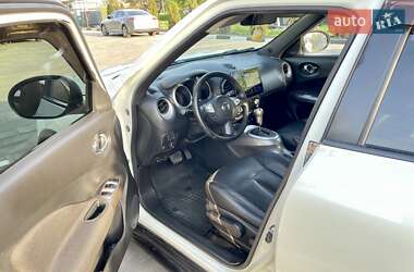 Внедорожник / Кроссовер Nissan Juke 2011 в 